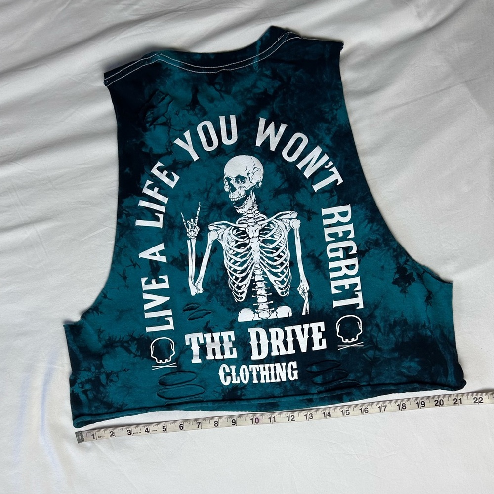 Live a life you won’t regret skull blue tie-dye crop top tank The Dr., Clothing